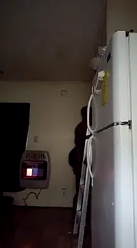 Snapshot of LeannaMarie69 chatting on 01/16/25, 01:16 LeannaMarie69 online show from 01/16/25, 01:16