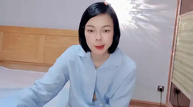 Snapshot of Linda-LL chatting on 01/31/25, 08:43 Linda-LL online show from 01/31/25, 08:43