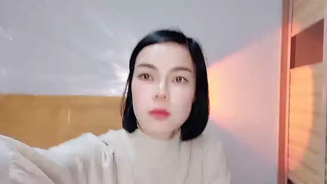 Snapshot of Linda-LL chatting on 02/11/25, 01:30 Linda-LL online show from 02/11/25, 01:30