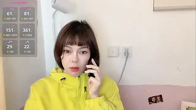 Linda-LL online show from 11/04/25, 05:06