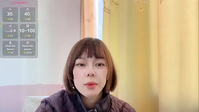 Linda-LL online show from 11/22/25, 05:06