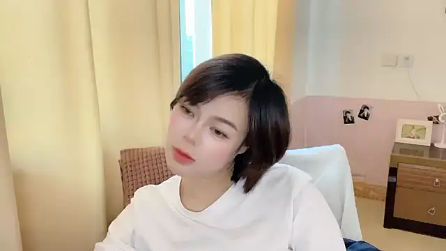 Linda-LL online show from 01/18/26, 05:55