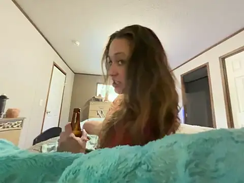 Snapshot of IvanaPlenty chatting on 09/22/25, 01:13 IvanaPlenty online show from 09/22/25, 01:13