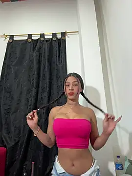 Snapshot of paisitahot1975 chatting on 02/24/26, 11:14 paisitahot1975 online show from 02/24/26, 11:14