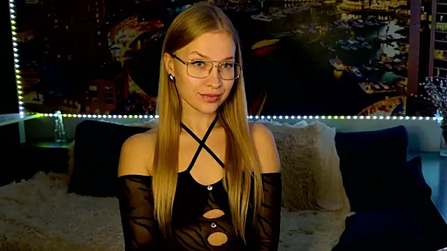 pusyavykusya online show from 10/30/25, 08:20