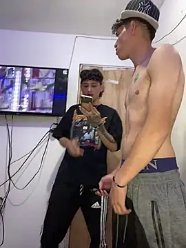 LatinBoysxxx online show from 01/16/25, 11:37