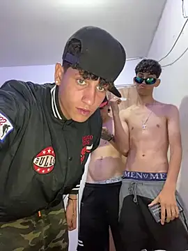 LatinBoysxxx online show from 02/08/25, 06:22
