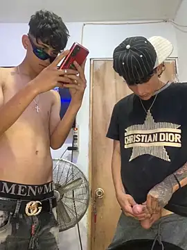 LatinBoysxxx online show from 02/15/25, 09:26