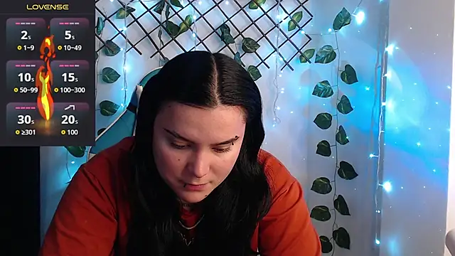 Snapshot of Nika_1_ chatting on 03/31/26, 11:05 Nika 1 online show from 03/31/26, 11:05