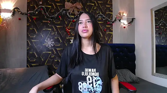 hera divine online show from 12/18/25, 08:48