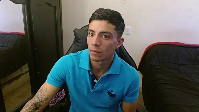 kv   xxx  online show from 09/23/25, 01:47