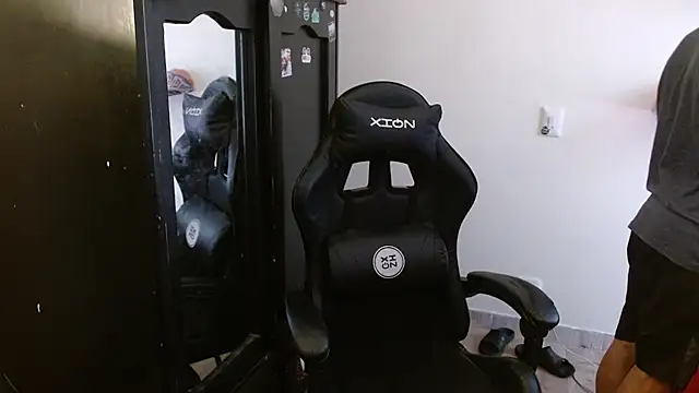 kv   xxx  online show from 01/17/26, 06:55