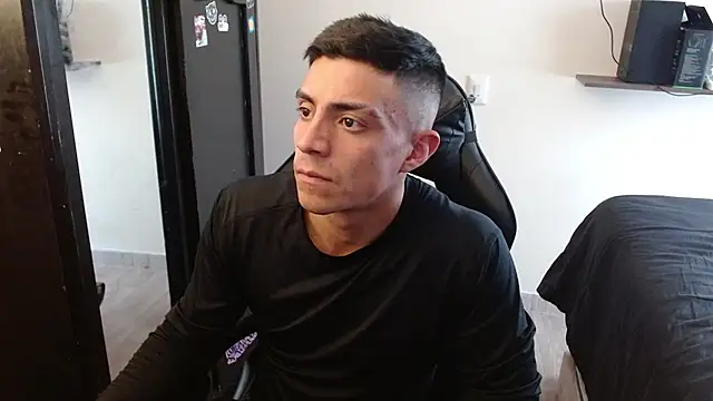 kv   xxx  online show from 02/26/26, 06:29