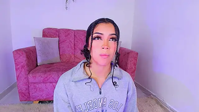 Snapshot of Sara_Jhonson chatting on 10/04/25, 11:03 Sara Jhonson online show from 10/04/25, 11:03