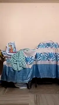 Snapshot of sneha_telugu_girl chatting on 02/03/25, 09:08 sneha telugu girl online show from 02/03/25, 09:08