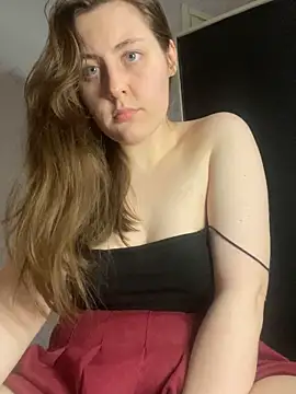 Topvi  online show from 02/18/25, 12:17