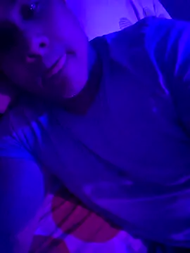 Snapshot of pob_cam chatting on 10/17/25, 07:05 pob cam online show from 10/17/25, 07:05