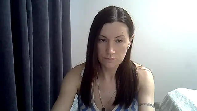 Snapshot of jainesummer chatting on 12/17/24, 09:50 jainesummer online show from 12/17/24, 09:50