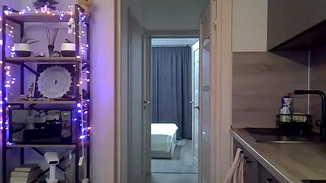 Snapshot of jainesummer chatting on 12/24/24, 07:39 jainesummer online show from 12/24/24, 07:39