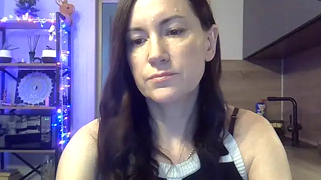 Snapshot of jainesummer chatting on 12/25/24, 06:41 jainesummer online show from 12/25/24, 06:41