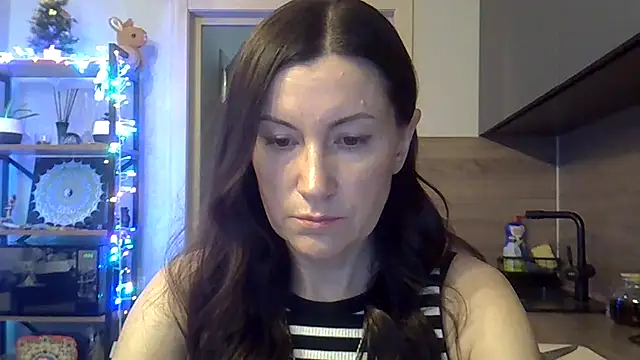 Snapshot of jainesummer chatting on 12/27/24, 07:08 jainesummer online show from 12/27/24, 07:08