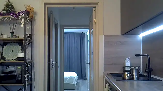 Snapshot of jainesummer chatting on 01/30/25, 08:01 jainesummer online show from 01/30/25, 08:01