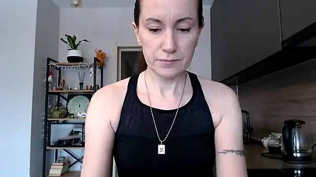 Snapshot of jainesummer chatting on 03/18/25, 11:08 jainesummer online show from 03/18/25, 11:08