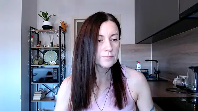 Snapshot of jainesummer chatting on 03/19/25, 08:23 jainesummer online show from 03/19/25, 08:23