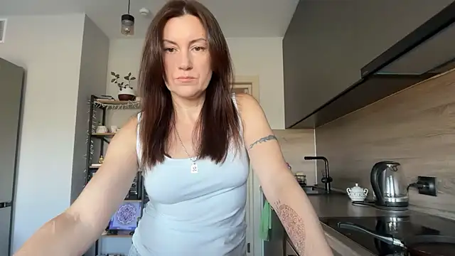 Snapshot of jainesummer chatting on 09/09/25, 07:30 jainesummer online show from 09/09/25, 07:30