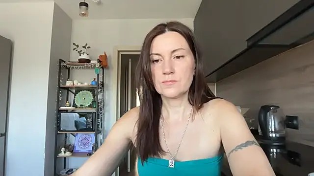 Snapshot of jainesummer chatting on 09/11/25, 09:09 jainesummer online show from 09/11/25, 09:09