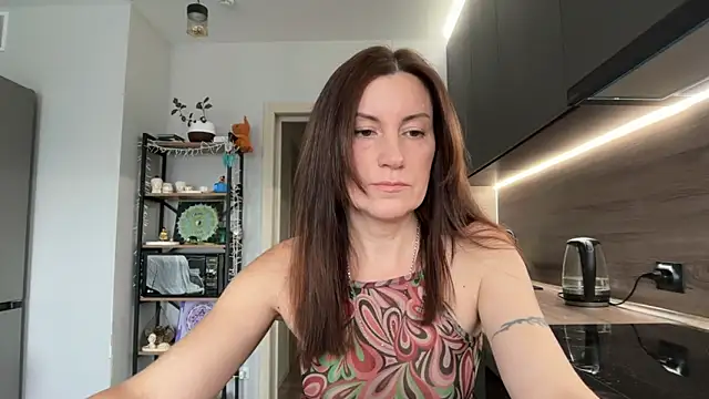 Snapshot of jainesummer chatting on 09/19/25, 07:21 jainesummer online show from 09/19/25, 07:21