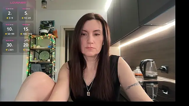 Snapshot of jainesummer chatting on 12/05/25, 08:34 jainesummer online show from 12/05/25, 08:34