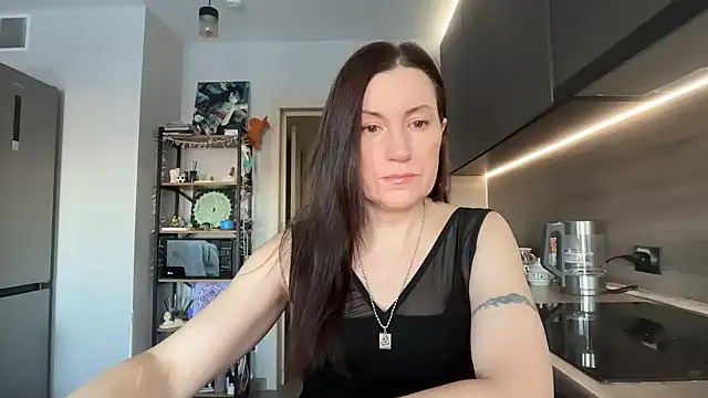 Snapshot of jainesummer chatting on 02/25/26, 07:29 jainesummer online show from 02/25/26, 07:29