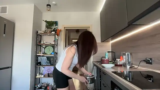 Snapshot of jainesummer chatting on 04/16/26, 08:26 jainesummer online show from 04/16/26, 08:26