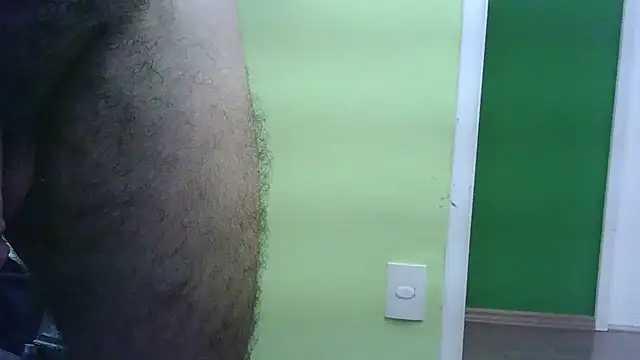 loganwolverine02 online show from 02/11/25, 07:48