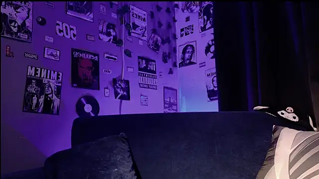 Snapshot of yulianademond66 chatting on 03/20/26, 02:11 yulianademond66 online show from 03/20/26, 02:11