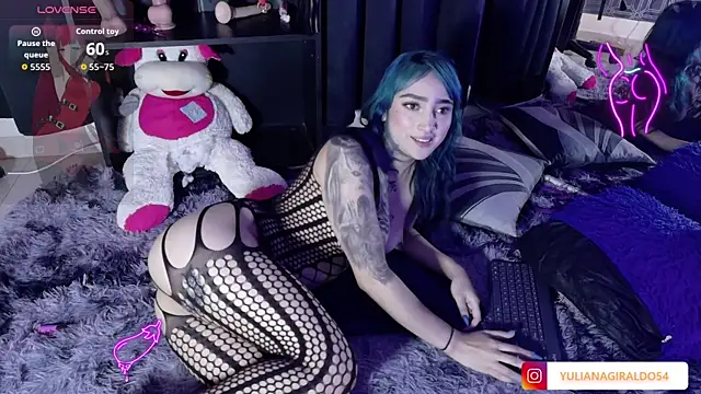 Snapshot of yulianademond66 chatting on 03/28/26, 03:50 yulianademond66 online show from 03/28/26, 03:50