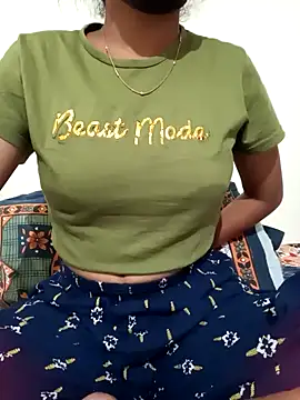 Snapshot of Ammualagitamil chatting on 01/07/25, 02:53 Ammualagitamil online show from 01/07/25, 02:53