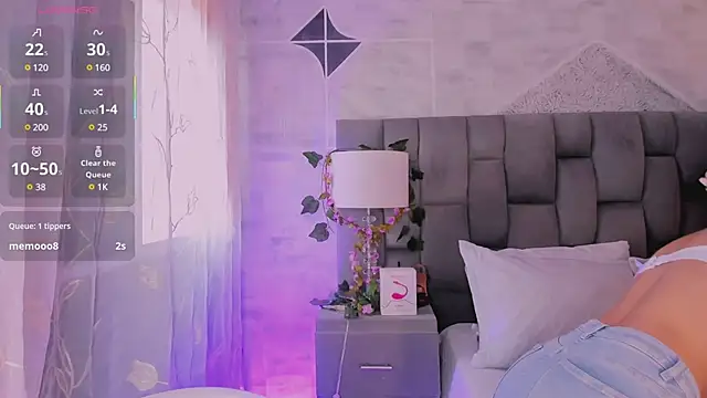 HannaRhodes online show from 03/21/25, 08:08