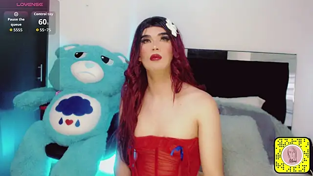 Snapshot of Mia_Frank_ chatting on 09/27/25, 08:36 Mia Frank  online show from 09/27/25, 08:36
