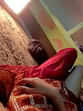 Snapshot of QUEEN-X-CPL chatting on 02/06/25, 05:19 QUEEN-X-CPL online show from 02/06/25, 05:19