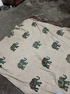 Snapshot of QUEEN-X-CPL chatting on 09/14/25, 06:18 QUEEN-X-CPL online show from 09/14/25, 06:18