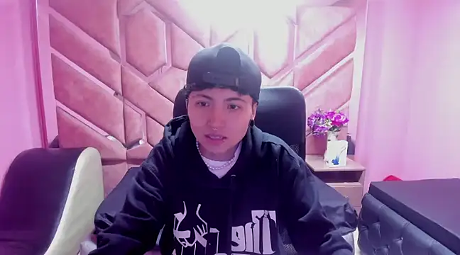 Im Mathias online show from 01/15/25, 02:17