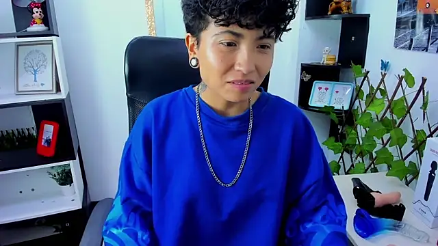 Im Mathias online show from 10/15/25, 02:55