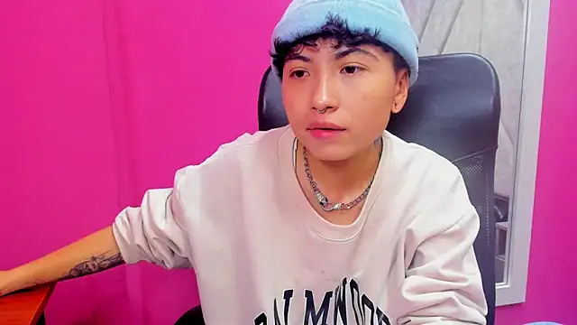 Im Mathias online show from 11/26/25, 04:46