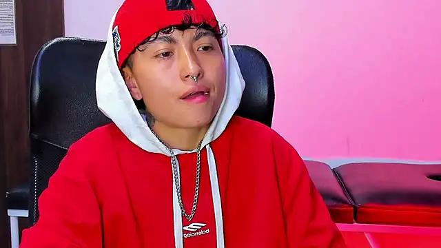 Snapshot of Im_Mathias chatting on 02/28/26, 02:34 Im Mathias online show from 02/28/26, 02:34