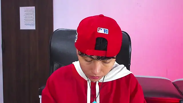 Snapshot of Im_Mathias chatting on 03/20/26, 03:11 Im Mathias online show from 03/20/26, 03:11