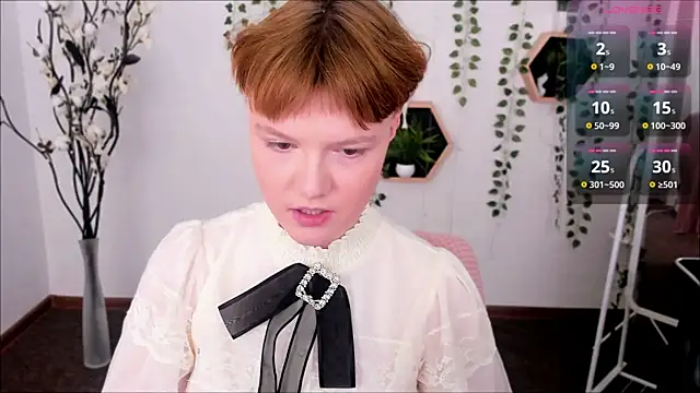 DreamyLuna online show from 01/18/25, 11:33