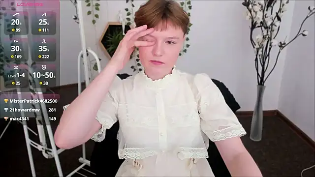 DreamyLuna online show from 01/23/25, 03:26