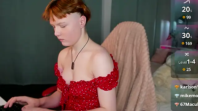 DreamyLuna online show from 01/24/25, 03:11